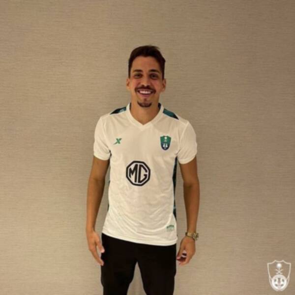 Al Ahli Jeddah Finalizes Carlos Eduardo Deal