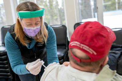 Moderna: Vaccine Protection Against COVID-19 Decreases Over Time