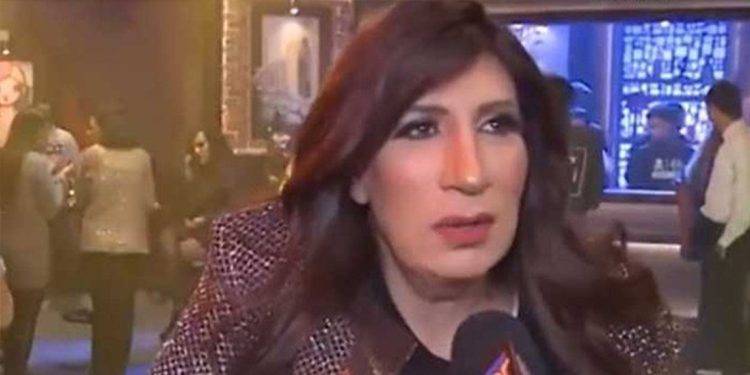 Hani Ramzy Shocks Audience with Women's Attire