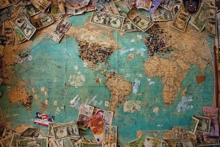 U.S. Dollar Strengthens Amid Market Anticipation for U.S. Indicators