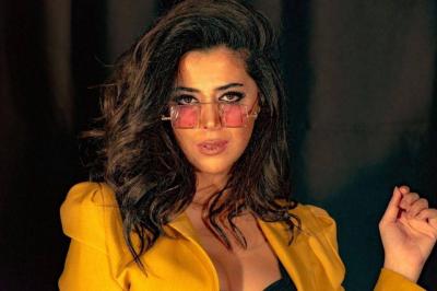 Marowa Al-Atrash's Dance Video with Her Father Mandooh Al-Atrash Wows Fans