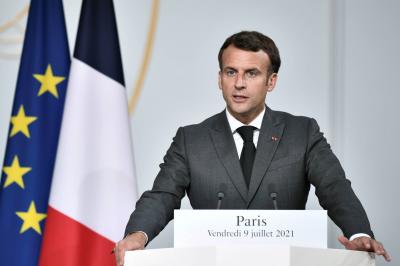 Macron Calls on Putin to Release Russian Opposition Figure Navalny