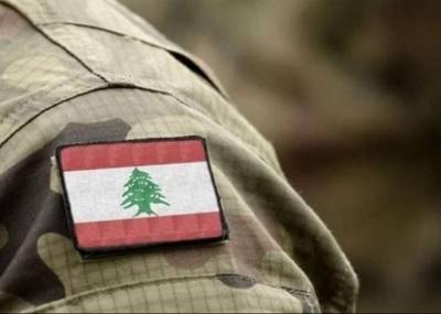 No Salaries for Military Personnel on Their Holiday!