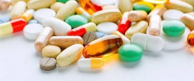 9 Dietary Supplements with Serious Interactions with Medications