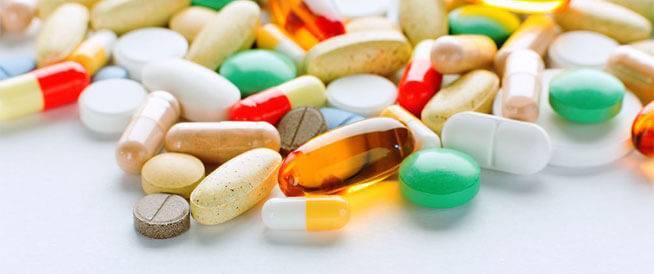 9 Dietary Supplements with Serious Interactions with Medications