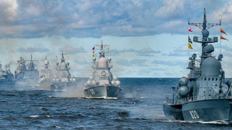 Sudden Move of Russian Landing Ships... Concerns Over Ukraine Invasion Escalate