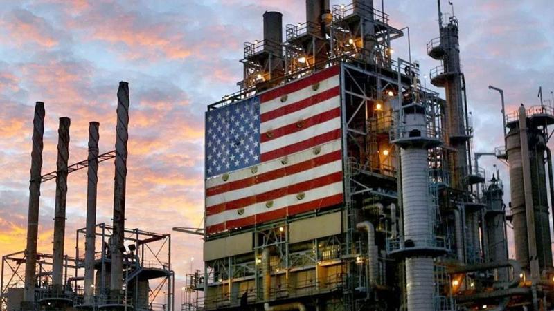 Crude Oil Declines While Gasoline and Distillates Increase