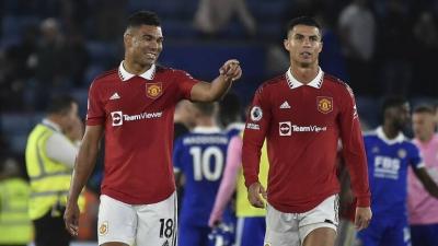 Title: "Red Devils" Tame Foxes of Leicester