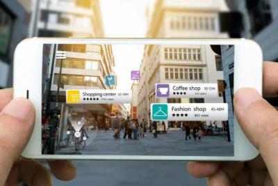 Snapchat: Augmented Reality is Changing E-Commerce