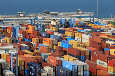 Abu Dhabi Ports Aims to Capture Its Share of Cheap Debt