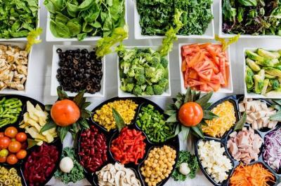 Never Start Your Day with These Foods and Drinks: Expert Warns