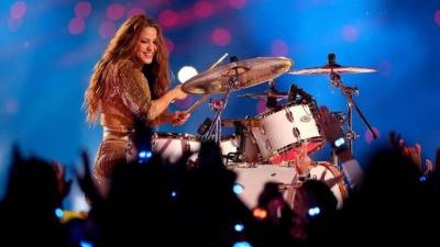 Shakira Sells Rights to Her Songs