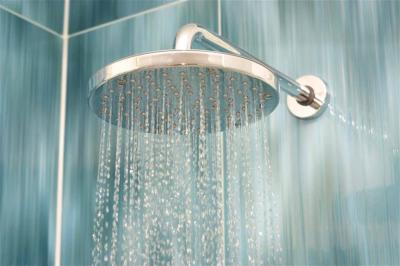 Recent Study: Showering Poses Health Risks Leading to Conflicting Opinions