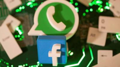 Title: Outage in Facebook, Instagram, WhatsApp, and Twitter Services