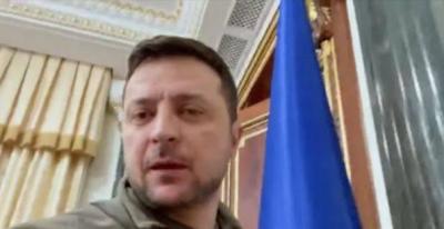 Zelensky Returns to the Presidential Palace: "I Fear No One"