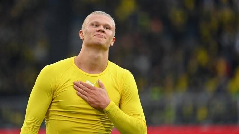 Dortmund Announces Signing of Haaland's 