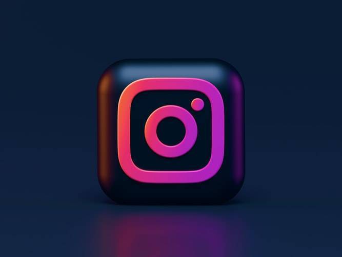 Silent Messages and 5 Other Features Coming to Instagram
