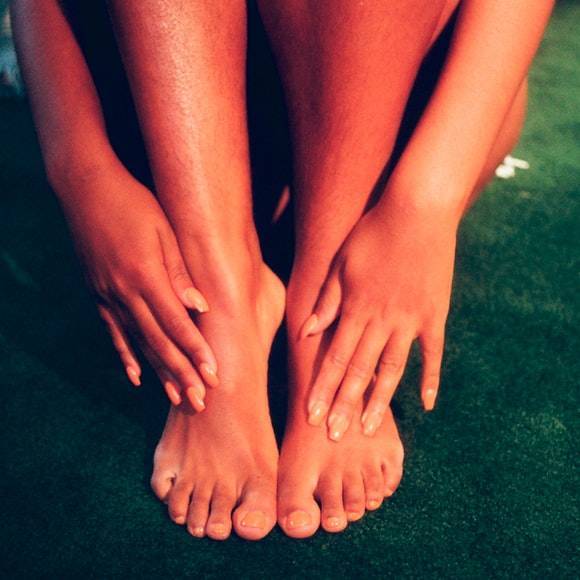 Dealing with Foot Fungi When Wearing Shoes in Summer