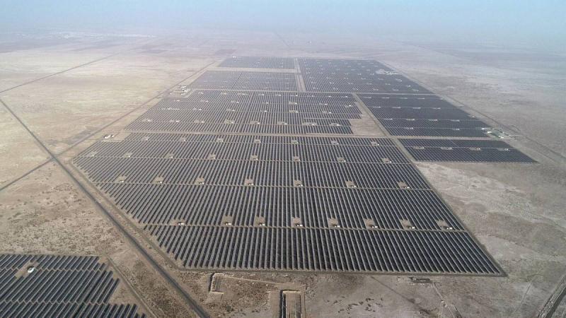 مشروع إسرائيلي أردني إماراتي لبناء مزرعة طاقة شمسية ومحطة تحلية مياه