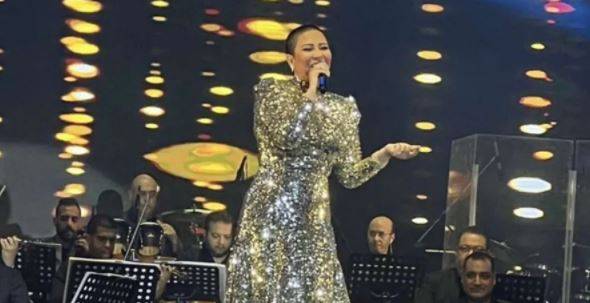 شيرين: لا أعاني من مرض نفسي,, ولهذا حلقت شعري