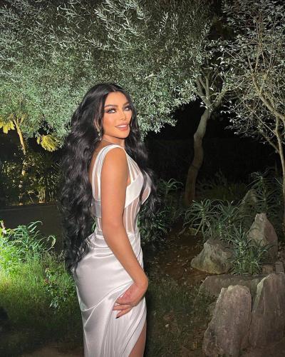 هيفا توجه رسالة لملك جمال لبنان