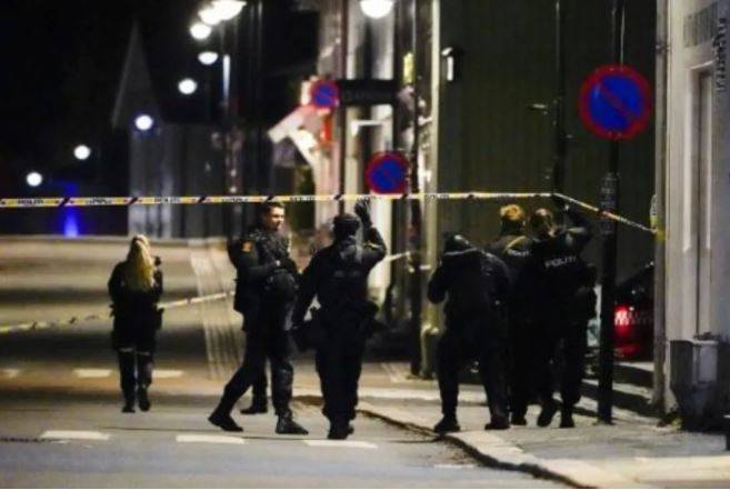# Five Dead and Two Injured in Bow Attack in Norway