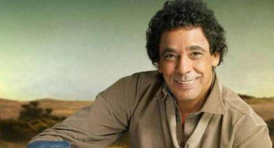 Mohamed Mounir Invites His Audience to Listen to His Latest Songs