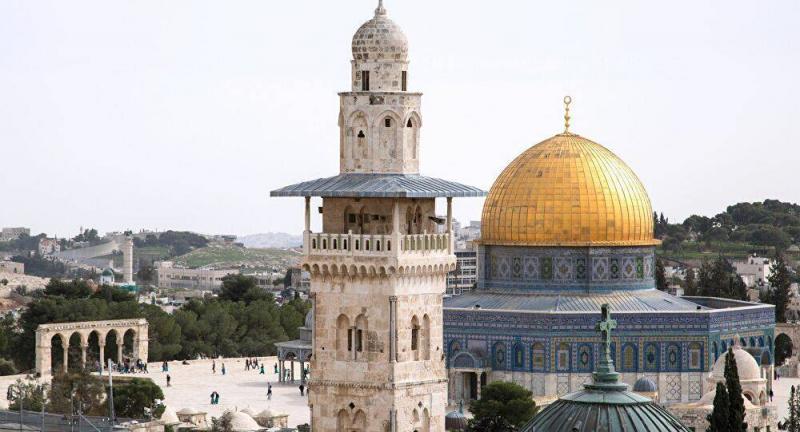 Clashes at Al-Aqsa Mosque Between Worshippers and Israeli Security Forces