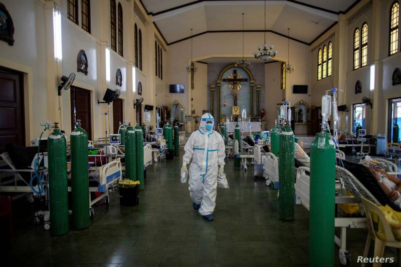 Did the Delta Variant Kill the Dream of Herd Immunity? Experts Respond