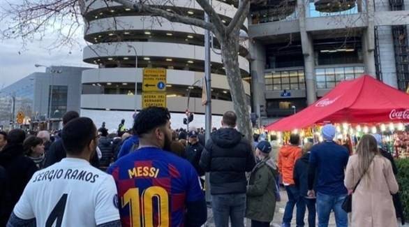 Return of Spanish Fans at 40% Capacity with Mask Requirement