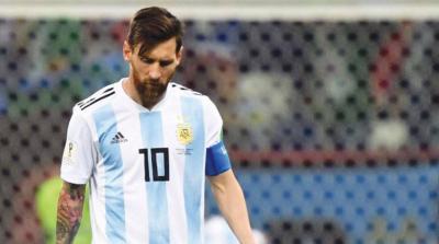 Title: "The King" Congratulates Messi and Apologizes for the Delay