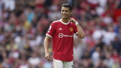 Ronaldo's Reaction After Teammate Misses Penalty