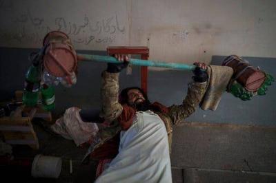Taliban Directives: Beards Shaved and Music Banned in Salons