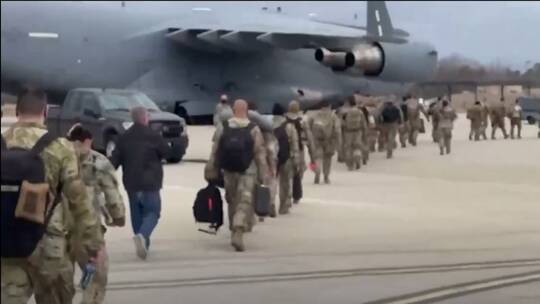 Title: Arrival of Additional American Forces in Poland