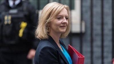UK Foreign Minister Expels Russian Ambassador from Her Office