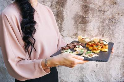 Title: Waitress Fired After Receiving $4,400 Tip