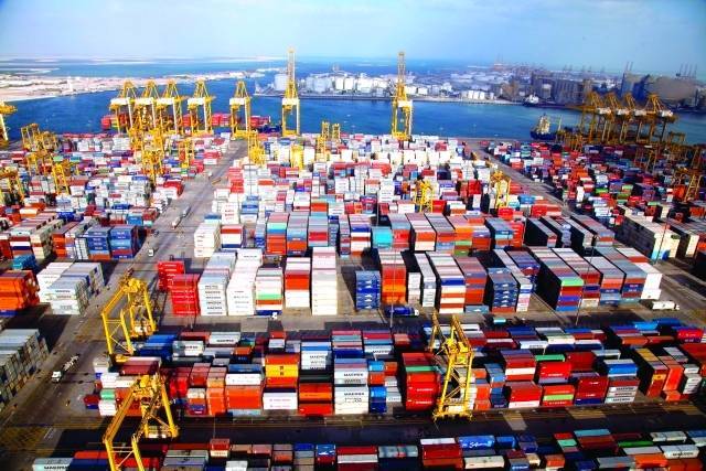 Dubai Ports Open to Qatar