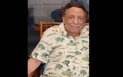 Adel Imam Resolves Controversy: A Photo Shows His Health Condition