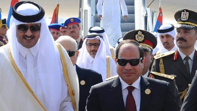 Egyptian President and Qatari Emir Agree on Enhancing Bilateral Cooperation