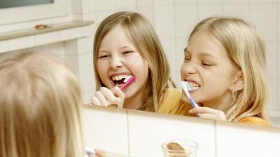 The Best and Worst Foods for Teeth