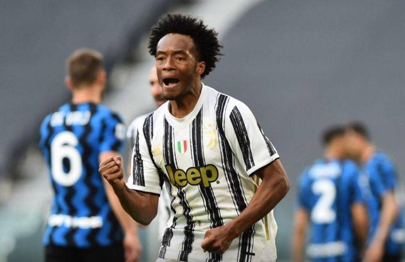 Juventus Wins Against Inter and Maintains Hopes for the Top Four