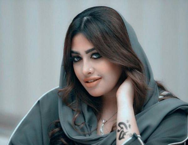 Rosana Elyami in the Hospital After a Serious Car Accident