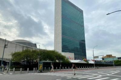 UN Security Council Adopts Resolution Urging Taliban to Ensure "Safe" Exit for Afghans from Afghanistan
