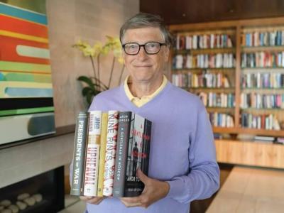 The Top 5 Books Recommended by Bill Gates for Summer 2022