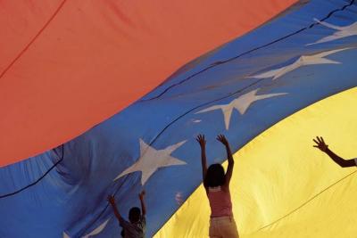 Reports: US Officials Heading to Russian Ally Venezuela