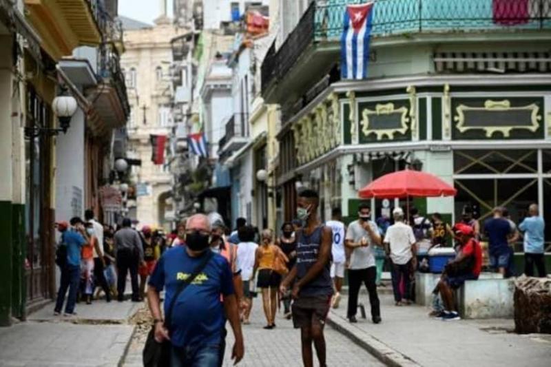 Cuba Considers U.S. Plan to Provide Internet to the Island 
