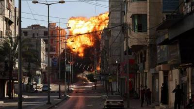 Jordan Warns Against Leaving the Israeli-Palestinian Conflict "Unresolved" as Egypt Transfers Gaza Injured to Its Hospitals