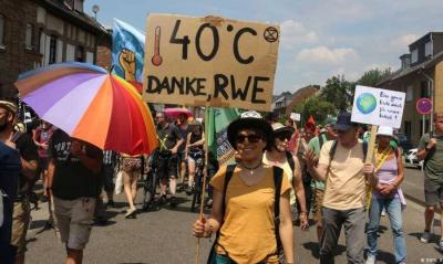 Heat Wave Sweeps Across Europe... Monday to be the Hottest Day in French History!