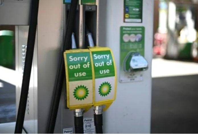 UK Military to Begin Fuel Distribution to Gas Stations Starting Monday