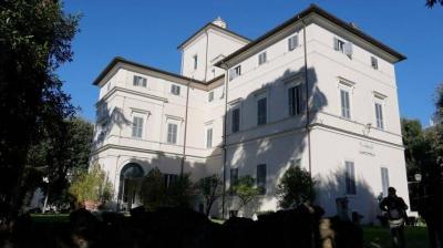 A House Candidate to Become the Most Expensive in the World… and Italians Oppose It